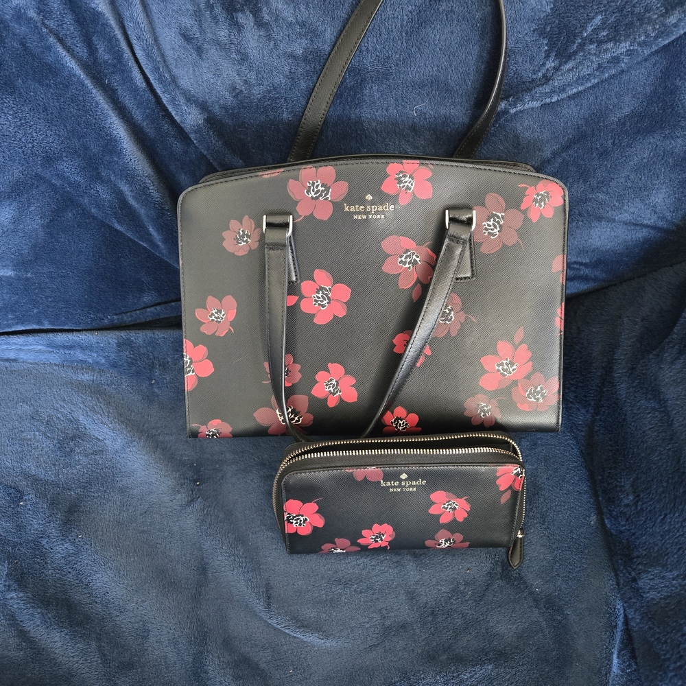 Kate Spade Black and Red Floral Women's Bag